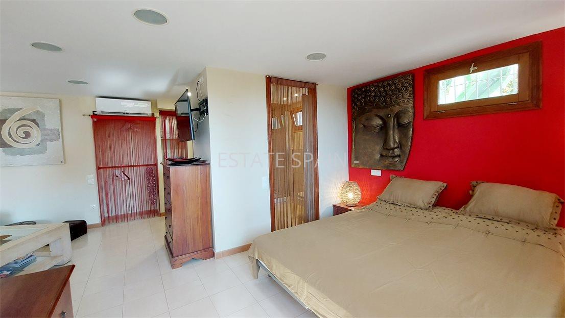 Вилла в Эль-Кампельо 700 м2 №VL22107C77C3  - Продажа - 32 large