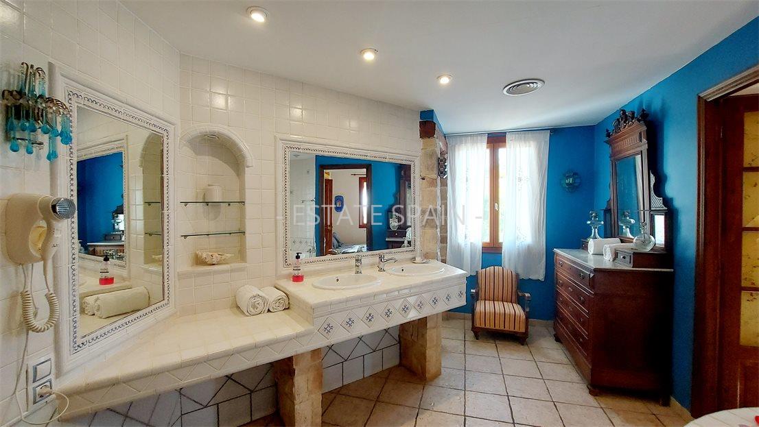 Вилла в Эль-Кампельо 700 м2 №VL22107C77C3  - Продажа - 7 large