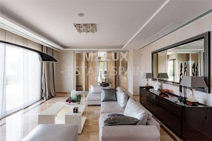 Вилла в Сан-Фелиу-де-Гишольс 463 м2 №VL20105B1E24  - Продажа - 21 preview