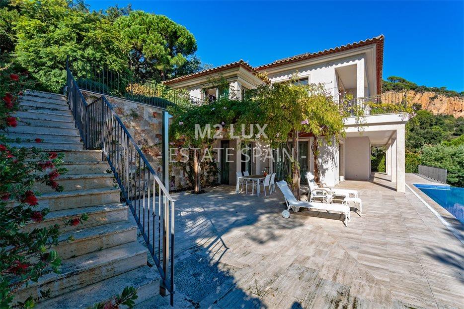 Вилла в Сан-Фелиу-де-Гишольс 463 м2 №VL20105B1E24  - Продажа - 8 large