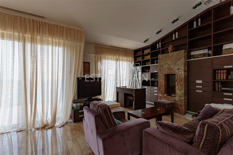 Вилла в Сан-Фелиу-де-Гишольс 463 м2 №VL20105B1E24  - Продажа - 47 large