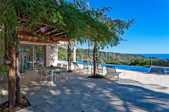 Вилла в Сан-Фелиу-де-Гишольс 463 м2 №VL20105B1E24  - Продажа - 9 preview