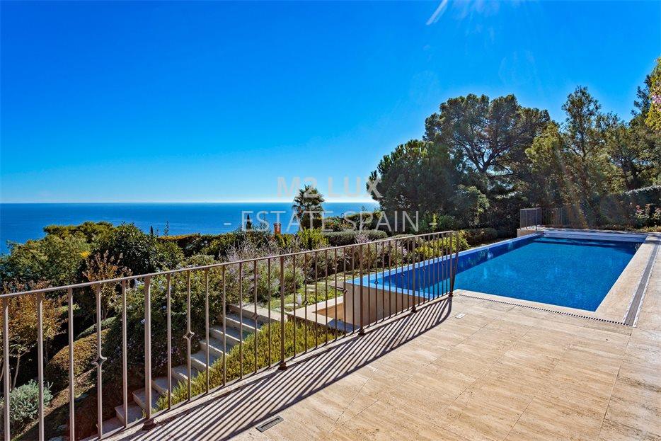 Вилла в Сан-Фелиу-де-Гишольс 463 м2 №VL20105B1E24  - Продажа - 6 large