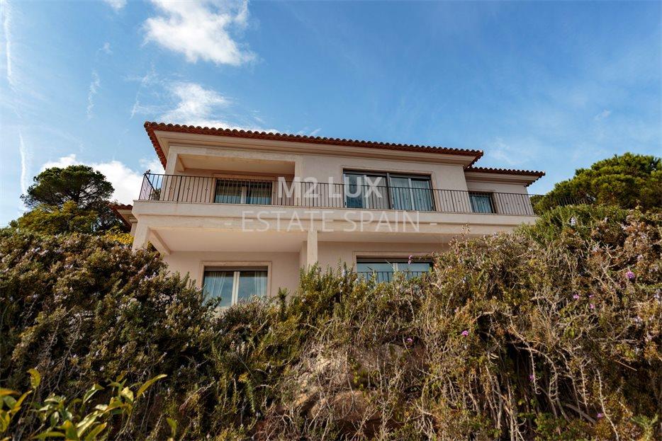 Вилла в Сан-Фелиу-де-Гишольс 463 м2 №VL20105B1E24  - Продажа - 82 large