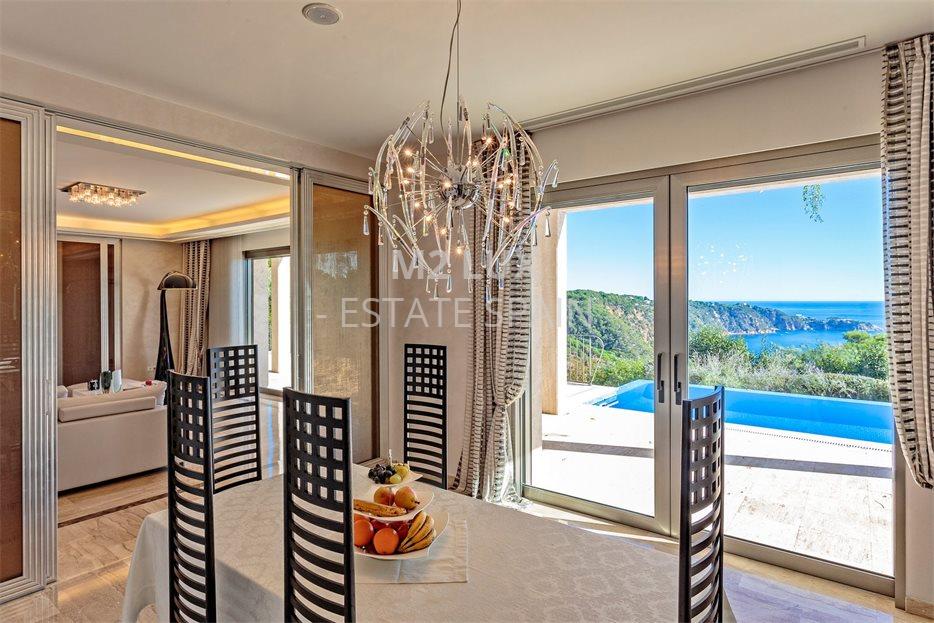 Вилла в Сан-Фелиу-де-Гишольс 463 м2 №VL20105B1E24  - Продажа - 30 large