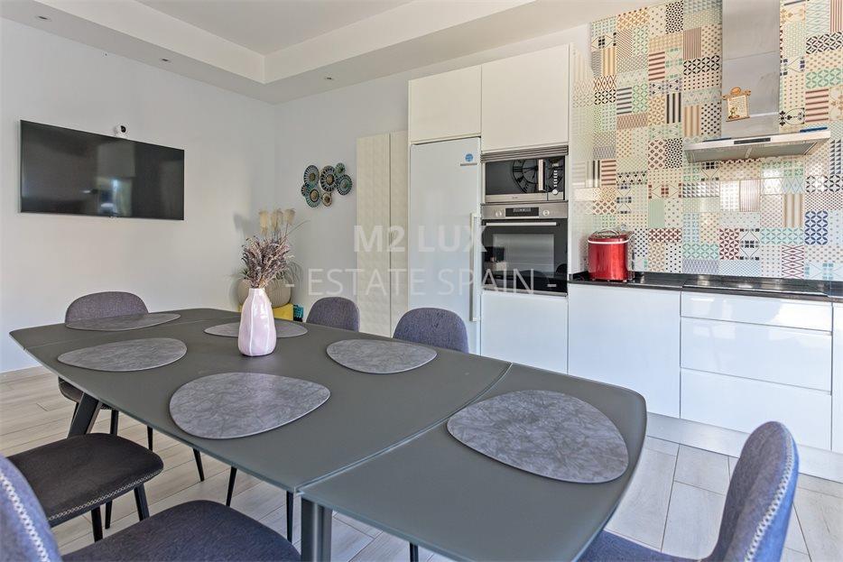 Вилла в Калонже 346 м2 №VL2632777A8C  - Продажа - 21 large