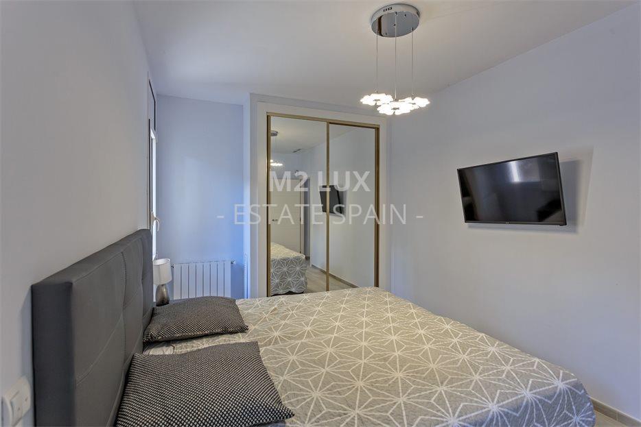 Вилла в Калонже 346 м2 №VL2632777A8C  - Продажа - 23 large