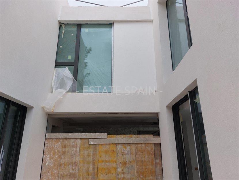 Вилла в Кальвия 367 м2 №VL218111519C  - Продажа - 36 large