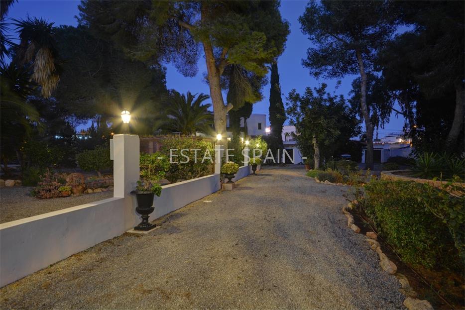 Особняк в Санта-Эулалия-дель-Рио 306 м2 №VL1711284B50  - Продажа - 13 large