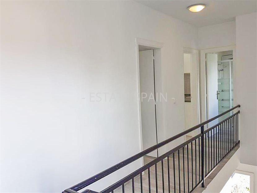 Дом в Кальвия 207 м2 №VL23112826E7A  - Продажа - 9 large