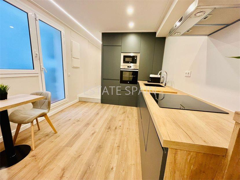 Апартаменты в Барселоне 300 м2 №ART24516A7668  - Аренда - 8 large