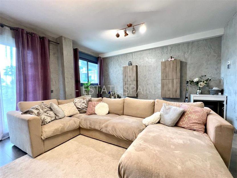 Таунхаус в Камбрильсе 148 м2 №BL24415EEFD4  - Продажа - 3 large