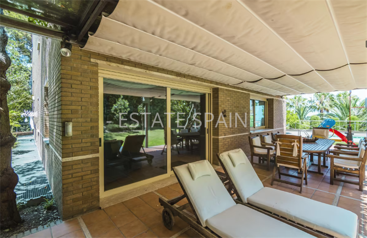 Усадьба в Барселоне 686 м2 №VL2586FFE97  - Продажа - 8 preview