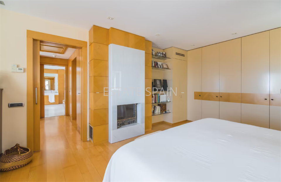 Усадьба в Барселоне 686 м2 №VL2586FFE97  - Продажа - 19 large