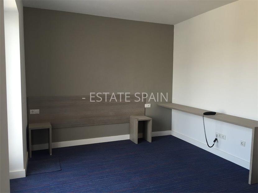 Готовый бизнес в Кабрера-де-Мар 2732 м2 №COM1931653AF4  - Продажа - 4 large