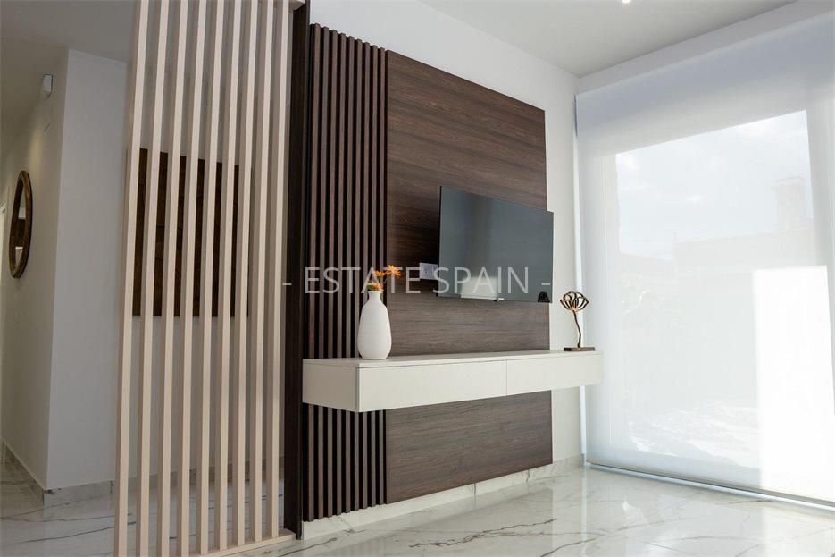 Вилла в Рохалесе 107 м2 №VL2611693E1B  - Продажа - 8 large