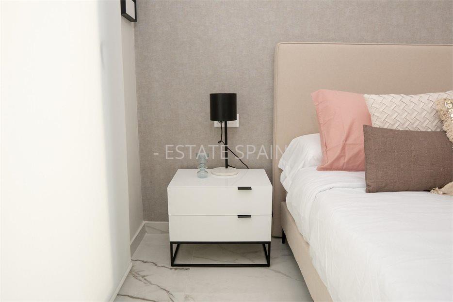 Вилла в Рохалесе 107 м2 №VL2611693E1B  - Продажа - 18 large