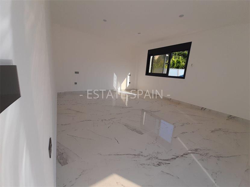 Вилла в Деэса-де-Кампоамор 450 м2 №VL2463D94D5  - Продажа - 29 large