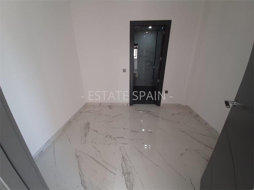 Вилла в Деэса-де-Кампоамор 450 м2 №VL2463D94D5  - Продажа - 27 large