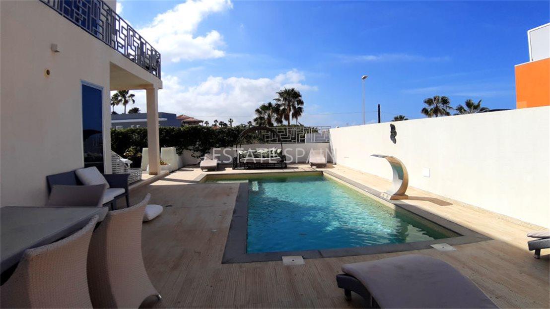 Вилла в Кальяо-Сальвахе 150 м2 №VL22523209FB  - Продажа - 4 large