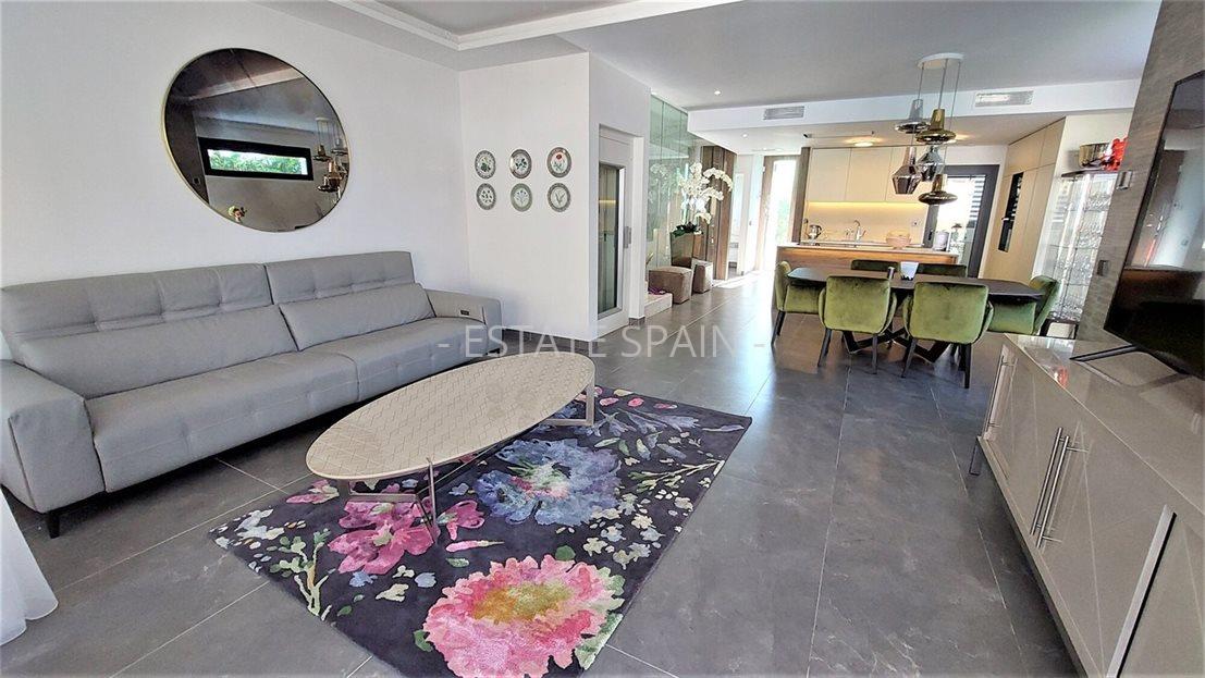 Вилла в Марбелье 251 м2 №VL225318DC2E  - Продажа - 4 large