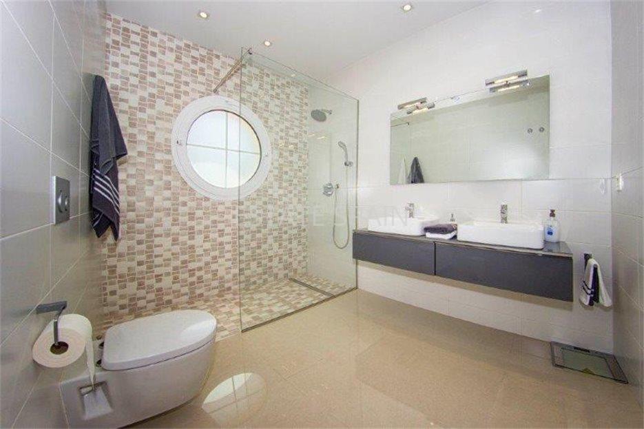 Вилла в Пунта-Приме 520 м2 №VL212113D8F5  - Продажа - 24 large