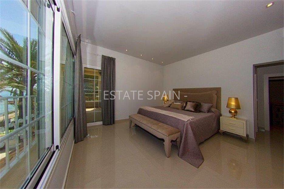 Вилла в Пунта-Приме 520 м2 №VL212113D8F5  - Продажа - 30 large