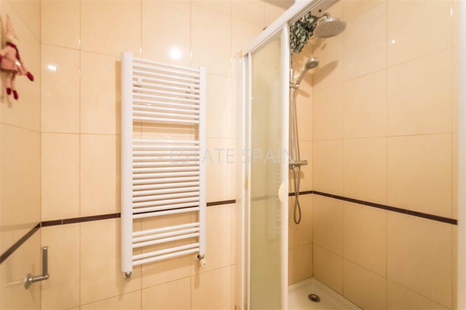 Особняк в Тосса-де-Мар 130 м2 №VL23415E4458  - Продажа - 34 large