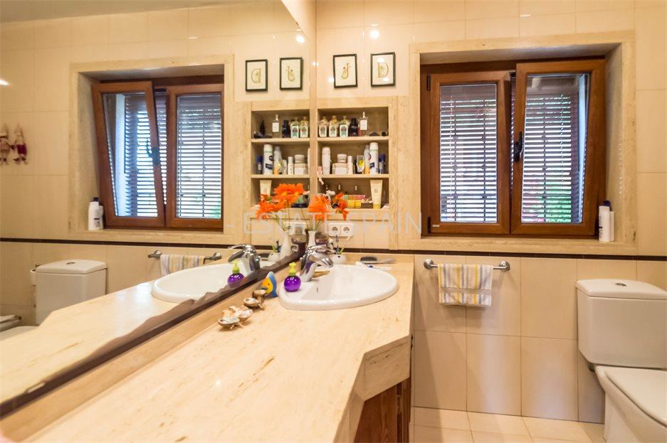 Особняк в Тосса-де-Мар 130 м2 №VL23415E4458  - Продажа - 33 large