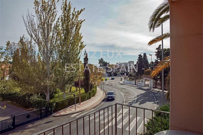 Апартаменты в Сан-Фелиу-де-Гишольс 68 м2 №ART208953CA7  - Продажа - 25 preview