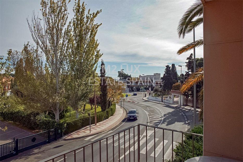 Апартаменты в Сан-Фелиу-де-Гишольс 68 м2 №ART208953CA7  - Продажа - 25 large