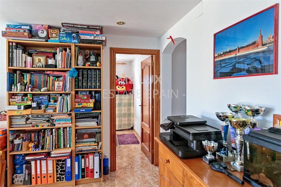 Апартаменты в Сан-Фелиу-де-Гишольс 68 м2 №ART208953CA7  - Продажа - 13 large