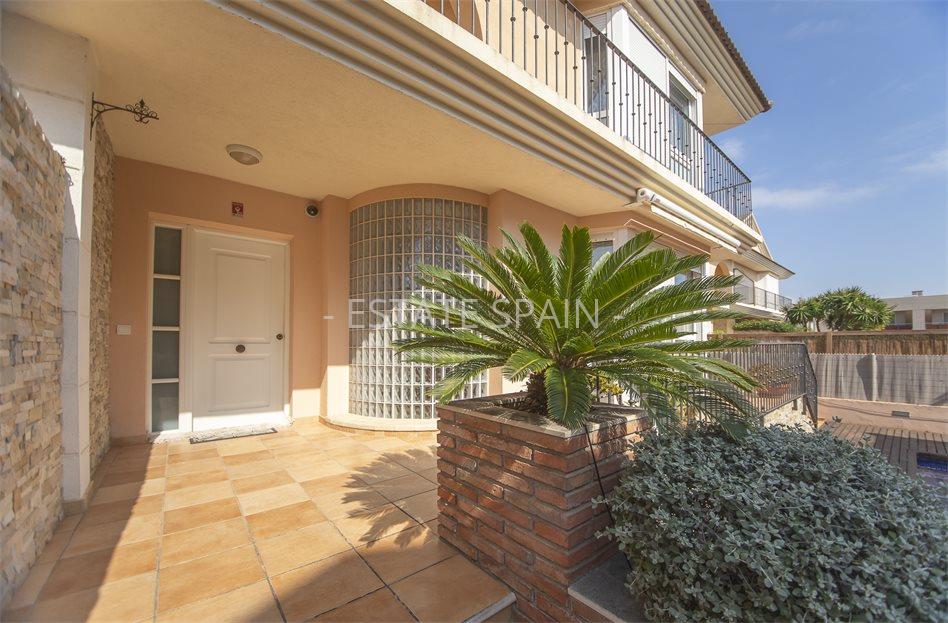 Таунхаус в Вилафортуни 1 м2 №BL2310205F2E1  - Продажа - 25 large