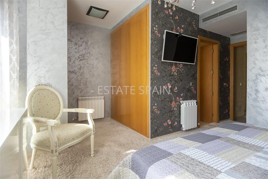 Таунхаус в Вилафортуни 1 м2 №BL2310205F2E1  - Продажа - 31 large