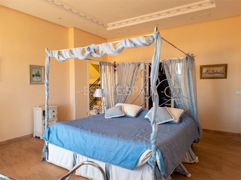 Вилла в Эстепоне 900 м2 №VL223306ADB2  - Продажа - 39 large