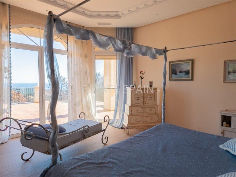 Вилла в Эстепоне 900 м2 №VL223306ADB2  - Продажа - 16 large