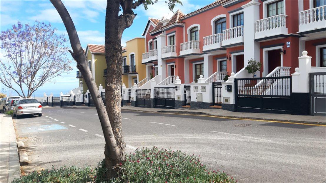 Таунхаус в Икод-де-лос-Винос 250 м2 №BL225244292D  - Продажа - 3 large