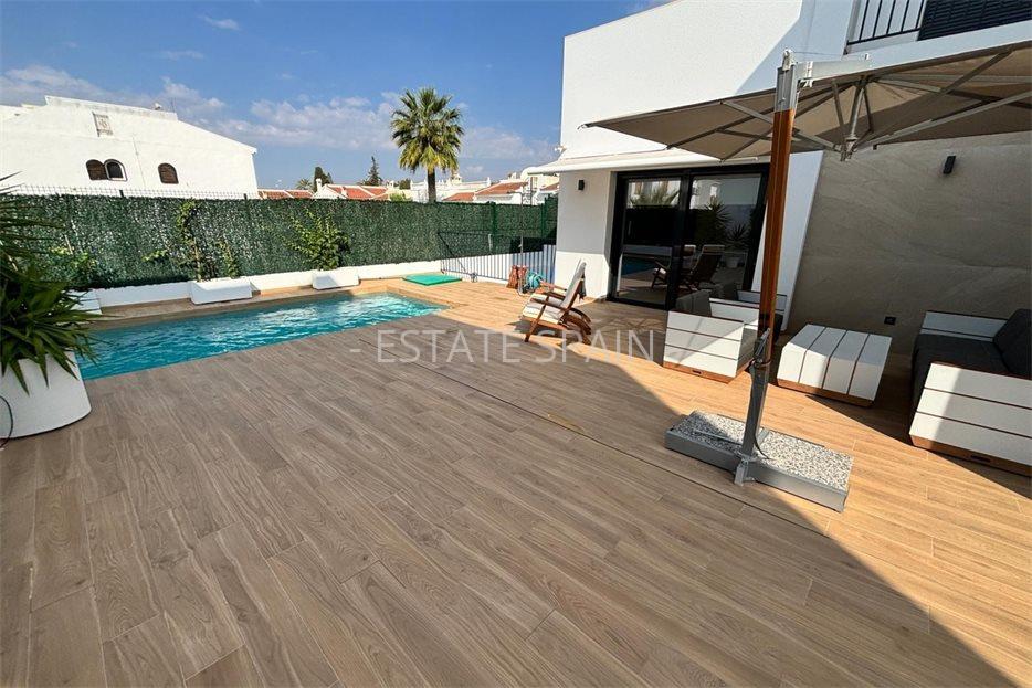 Вилла в Сьюдад-Кесада 170 м2 №VL24101322CE  - Продажа - 39 large