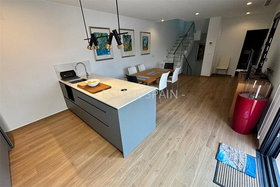 Вилла в Сьюдад-Кесада 170 м2 №VL24101322CE  - Продажа - 31 large