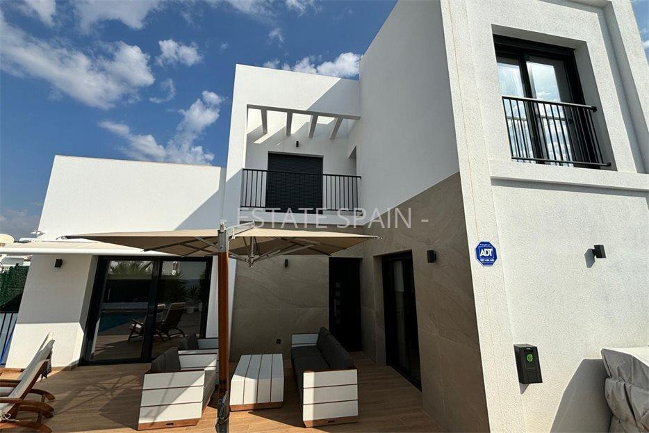 Вилла в Сьюдад-Кесада 170 м2 №VL24101322CE  - Продажа - 43 large