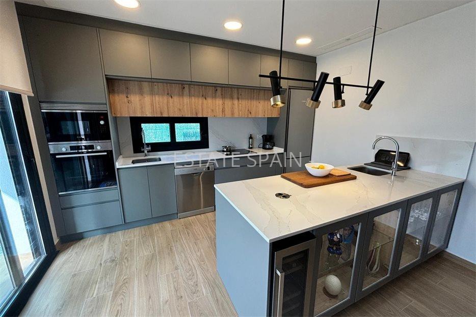 Вилла в Сьюдад-Кесада 170 м2 №VL24101322CE  - Продажа - 28 large