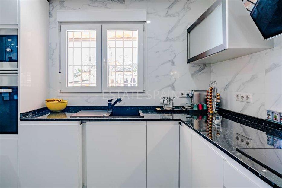 Вилла в Кальпе 198 м2 №VL246593C47  - Продажа - 18 large