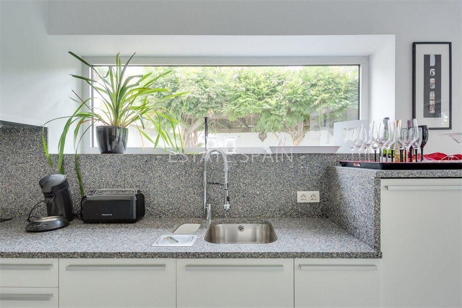 Вилла в Сагаро 270 м2 №VL181138A4F0  - Продажа - 52 large