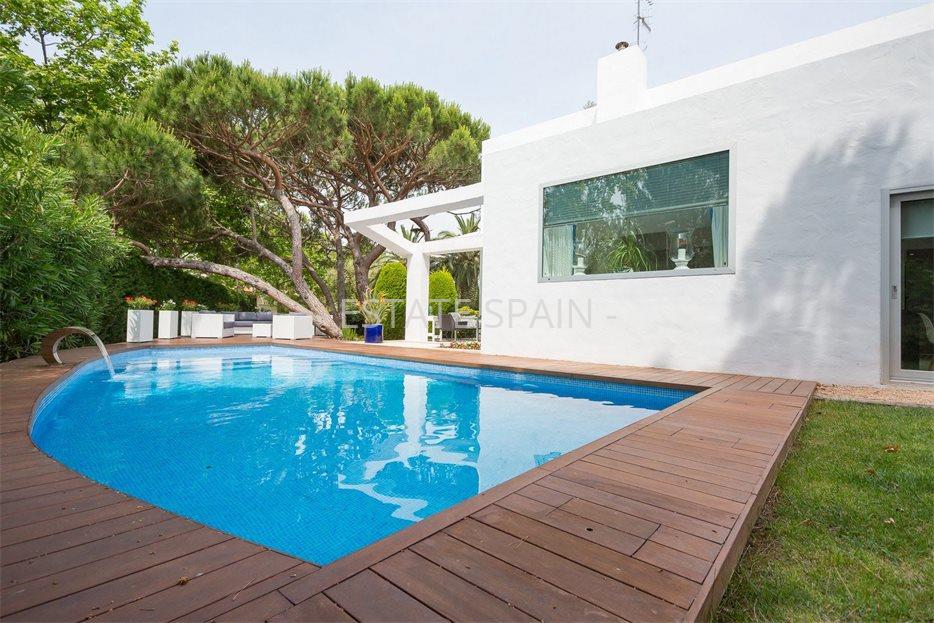 Вилла в Сагаро 270 м2 №VL181138A4F0  - Продажа - 60 large