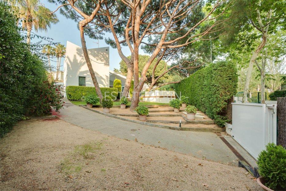 Вилла в Сагаро 270 м2 №VL181138A4F0  - Продажа - 6 large