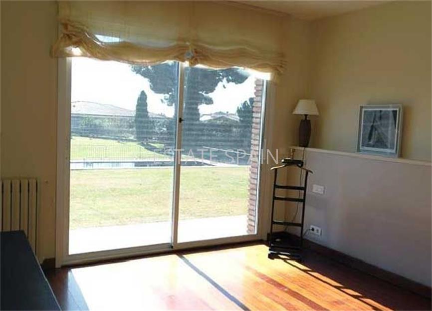 Шале в Сан-Андрес-де-Льеванерас 210 м2 №TAU18317DF4  - Продажа - 5 large