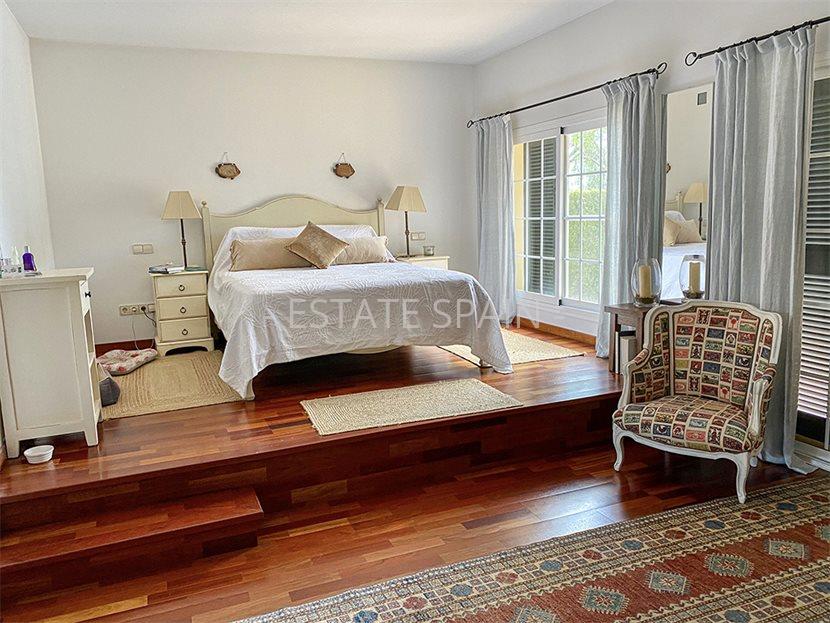 Вилла в Маррачи 300 м2 №VL206224F8F2  - Продажа - 32 large