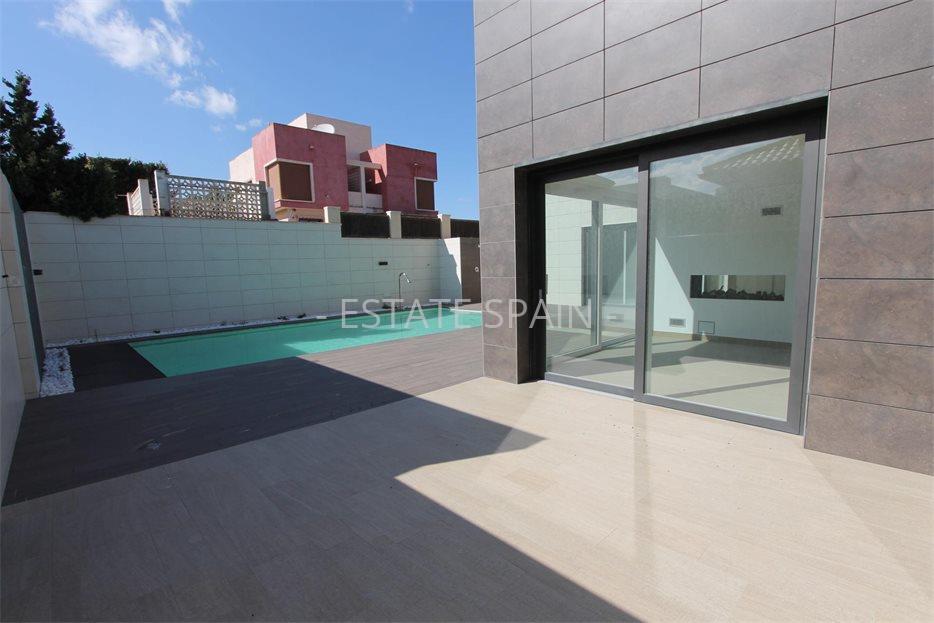 Вилла в Торревьехе 415 м2 №VL19112937C5A  - Продажа - 34 large