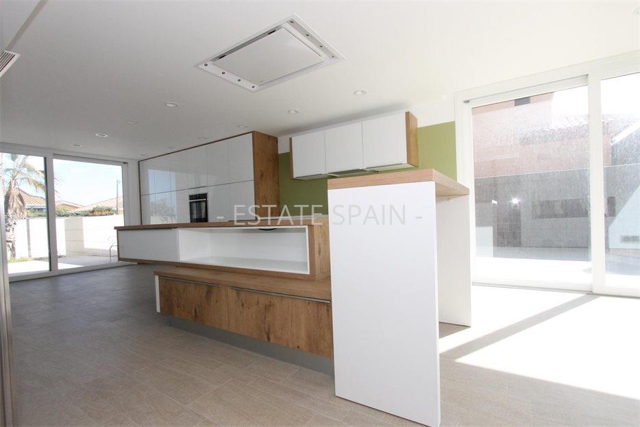 Вилла в Торревьехе 415 м2 №VL19112937C5A  - Продажа - 6 large