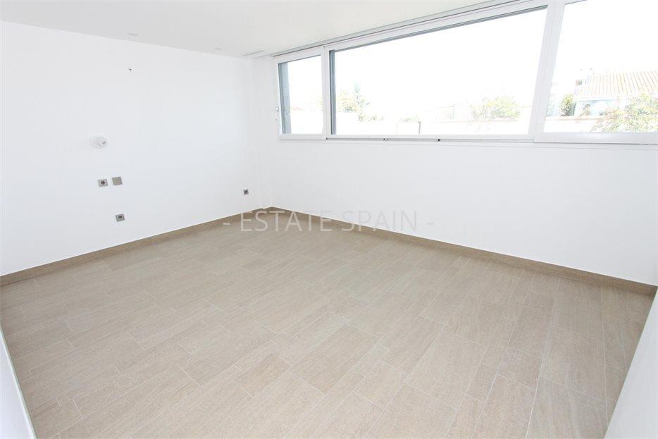 Вилла в Торревьехе 415 м2 №VL19112937C5A  - Продажа - 23 large